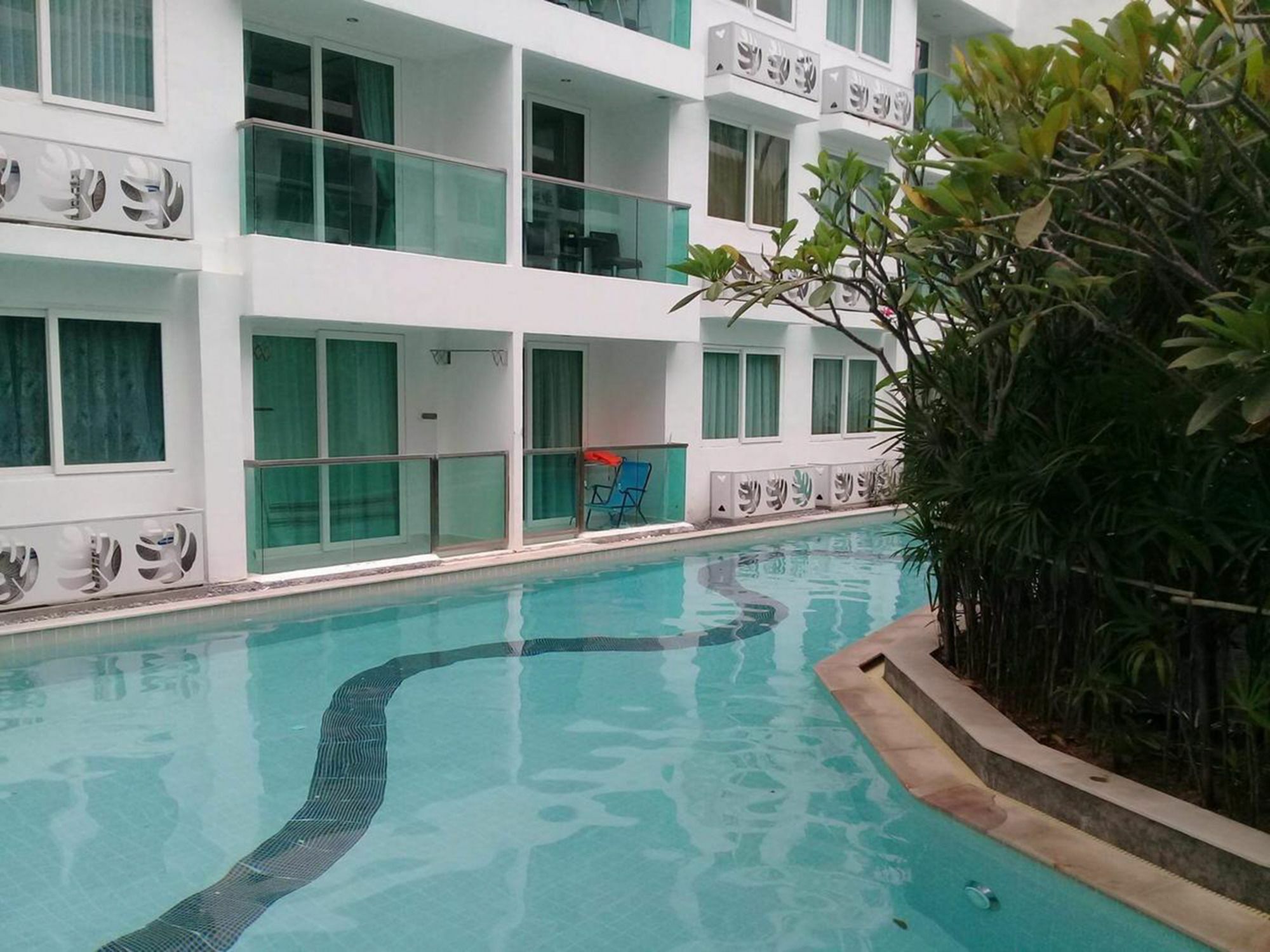 Amazon Residence Condo By Wannapa Ban Nong Tabaek Exterior photo